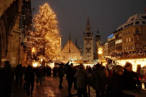 Christkindlmarkt am Marienplatz