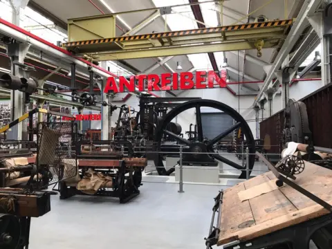 Das TextilTechnikum im Monforts Quartier