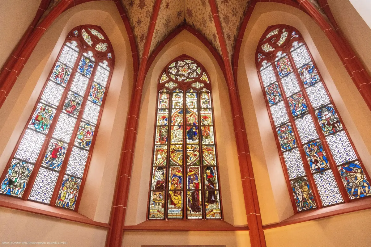 Fenster Burgkirche Ober-Ingelheim