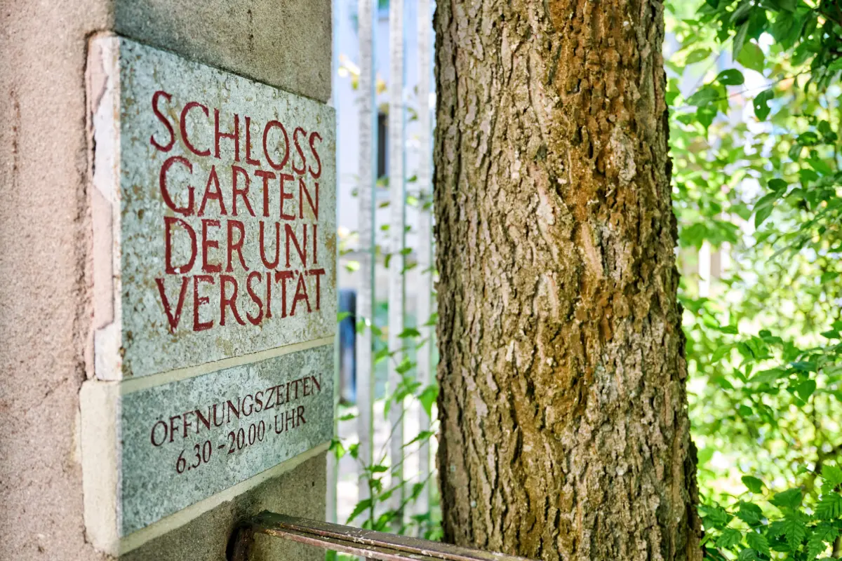 Eingangsschild Schlossgarten