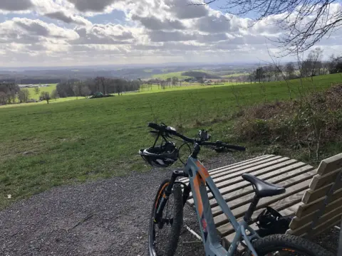 Aussichtspunkt "Schöne Aussicht" (Großer Heckberg, Heckhaus)