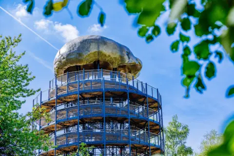 Erlebnisturm Höhlenblick