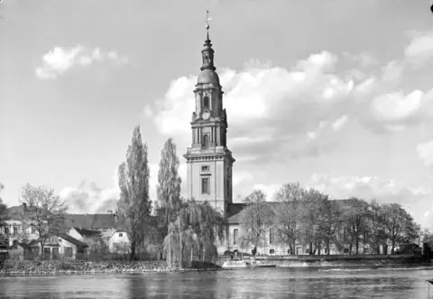 Heilig-Geist-Kirche