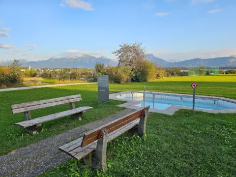 Kneippbecken beim Minigolfplatz in Hopfen am See